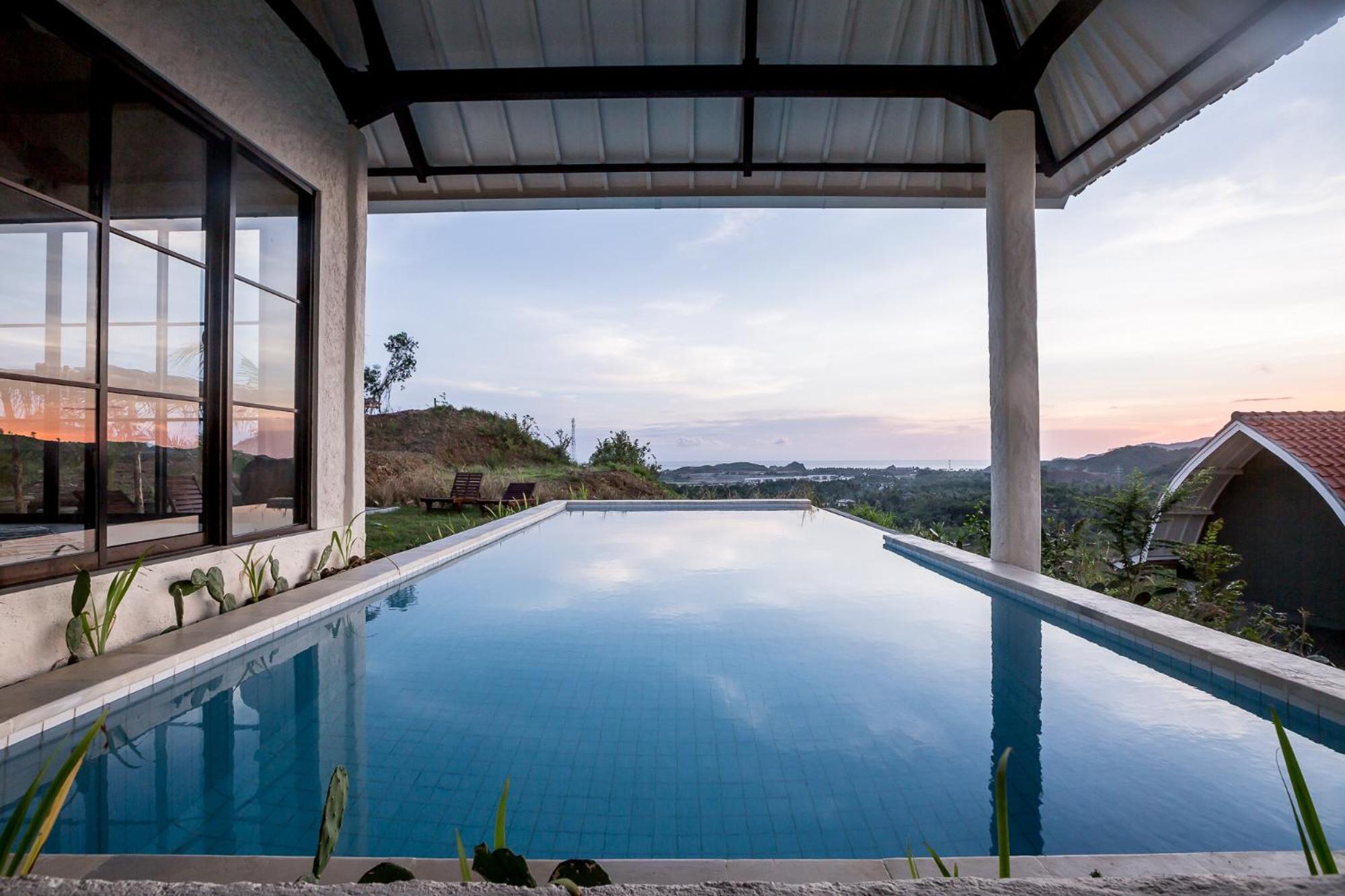 Drop In Surf Lodge Kuta  ภายนอก รูปภาพ