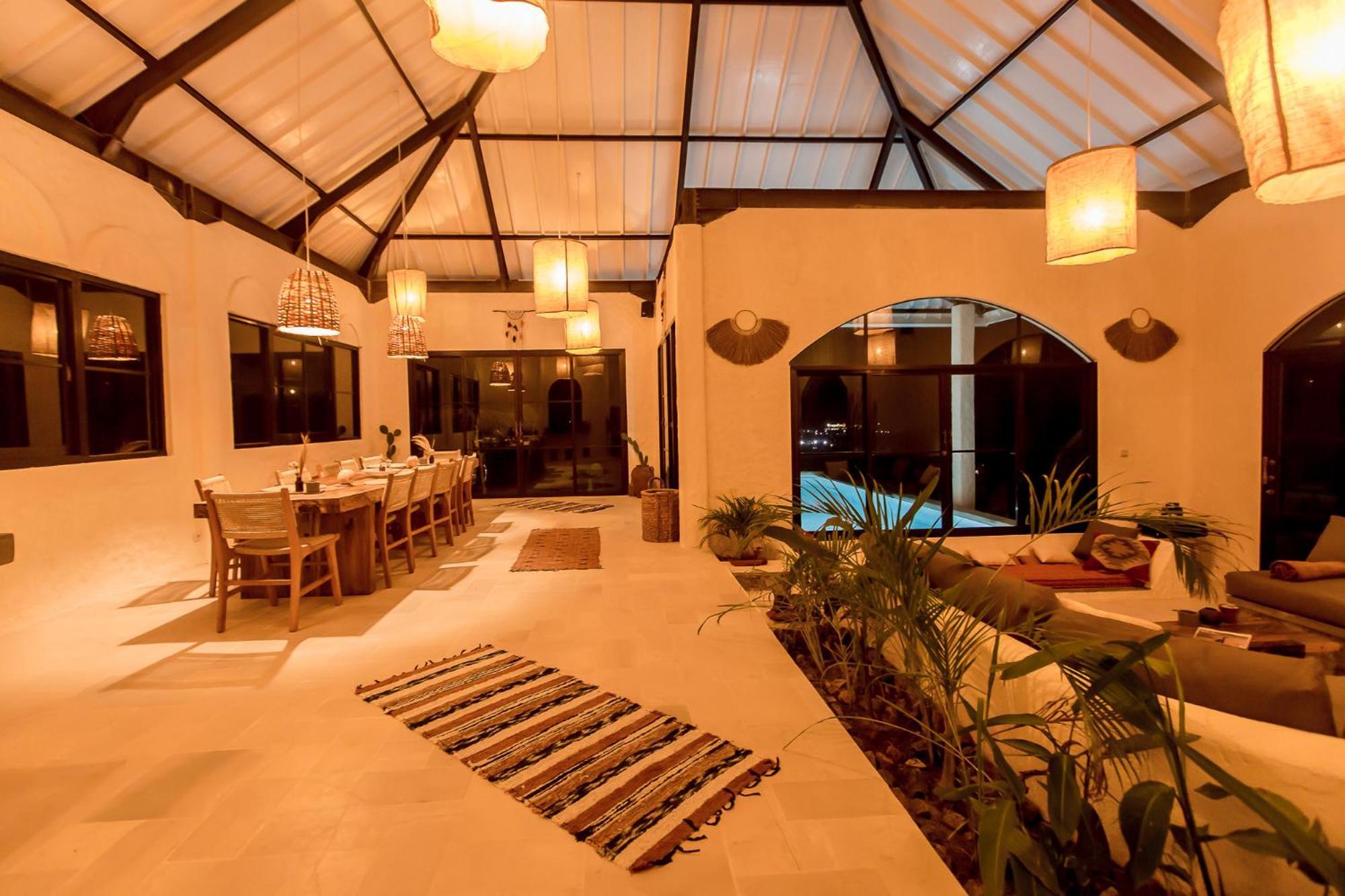 Drop In Surf Lodge Kuta  ภายนอก รูปภาพ